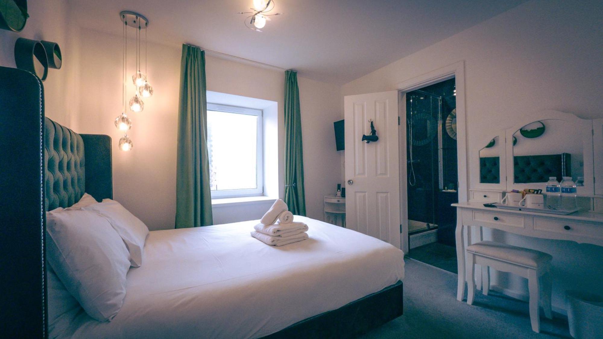 Oyo Newquay Beach Hotel Eksteriør bilde